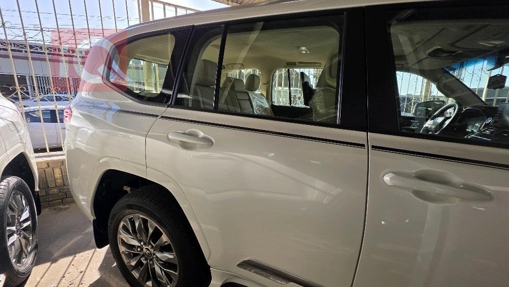 تويوتا لاندكروزر